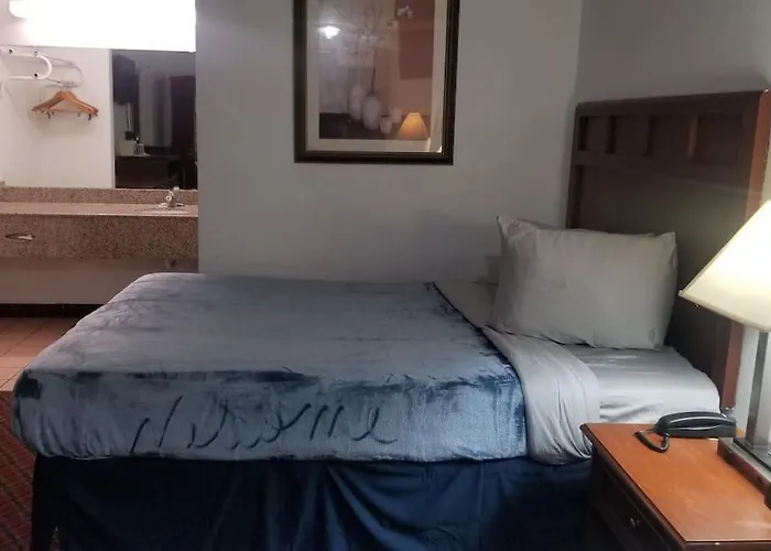 Osu 2 Queen Beds Hotel Room 230 Wi-Fi